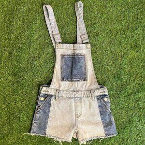 PacSun Multi-Color Two-Tone Denim Short Overalls - Women's XS